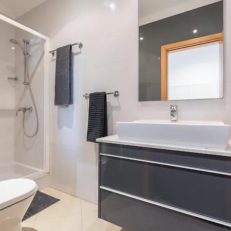 Appartamento In A Private&quiet W\pool Albufeira
